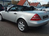 Gebraucht Mercedes SLK200 136 PS (100 kW) 1998 Silber Cabrio