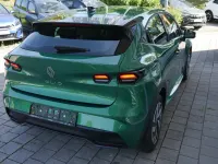 Neu Renault Clio V Evolution 114 PS (83 kW) 2026 Absolutgrün Limousine