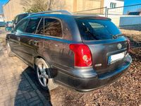 Gebraucht Toyota Avensis T2 177 PS (130 kW) 2007 Silber Kombi