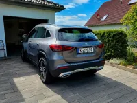 Gebraucht Mercedes GLA200 150 PS (110 kW) 2023 Grau SUV
