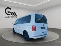 Gebraucht VW Multivan Trendline 150 PS (110 kW) 2018 Weiß Van / Kleinbus