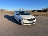 Gebraucht Skoda Rapid Style 116 PS (85 kW) 2015 Weiß Kleinwagen
