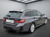 Gebraucht BMW 330 286 PS (210 kW) 2025 Grau Kombi