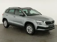 Neu Skoda Karoq Selection 150 PS (110 kW) 2025 Smokey diamond silver metallic SUV