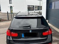 Gebraucht BMW 320 184 PS (135 kW) 2015 Schwarz Kombi