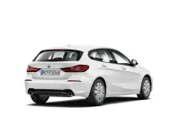 Gebraucht BMW 118 Sport Line 150 PS (110 kW) 2023 Weiß Limousine