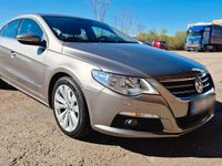 Gebraucht VW Passat 140 PS (102 kW) 2012 Silber Limousine