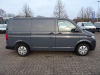 Gebraucht VW Transporter 110 PS (80 kW) 2024 Grau Van