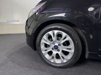 gebraucht Ford Ka Titanium*KLIMA*BHZ.FRONTSCHEIBE*ALU*1 HAND*BT