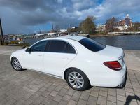 Gebraucht Mercedes E220 Avantgarde 194 PS (142 kW) 2017 Limousine