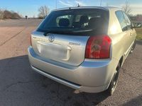 Second-hand Toyota Corolla 2004 Argintiu Coupe