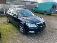 Gebraucht Skoda Octavia 105 PS (77 kW) 2012 Schwarz Kombi