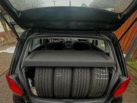 Gebraucht VW Polo 90 PS (66 kW) 2013 Schwarz Kleinwagen