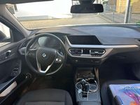 Używany BMW 120 Advantage 178 KM (130 kW) 2021 Biały Hatchback