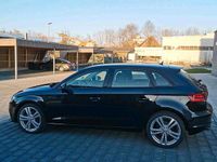 Gebraucht Audi A3 Sportback 105 PS (77 kW) 2014 Schwarz Kleinwagen