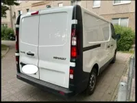 Second-hand Renault Trafic 121 CP (88 kW) 2018 Alb Monovolum