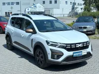 Gebraucht Dacia Jogger Extreme 91 PS (66 kW) 2024 Weiß Van / Kleinbus