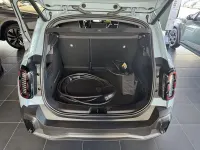 Gebraucht Renault 4 E-Tech Iconic 110 kW (150 PS) 2025 Blau SUV