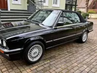 Gebraucht BMW 320 Cabriolet M Sport 129 PS (94 kW) 1988 Schwarz Cabrio