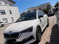 Gebraucht Skoda Scala 150 PS (110 kW) 2020 Weiß Kleinwagen