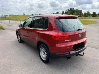 Gebraucht VW Tiguan Trendline 122 PS (89 kW) 2014 Rot SUV