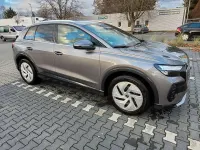 Używany Audi Q4 e-tron 194 kW (265 KM) 2023 Szary SUV