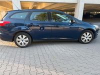 Gebraucht Ford Focus Ambiente 95 PS (69 kW) 2014 Blau Kombi