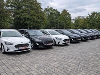 Gebraucht Ford Focus 120 PS (88 kW) 2021 Silber Limousine