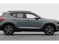 Neu Volvo XC40 163 PS (119 kW) 2026 Blau SUV