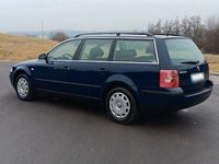 Gebraucht VW Passat 102 PS (75 kW) 2002 Blau Kombi