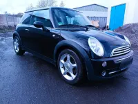Occasion Mini ONE 90 PK (66 kW) 2005 Zwart Hatchback