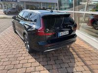 Gebraucht Volvo V60 CC 184 PS (135 kW) 2023 Kombi