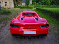 Gebraucht Ferrari 488 669 PS (492 kW) 2018 Rot Cabrio