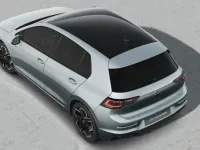 Neu VW Golf VIII R-line 150 PS (110 kW) 2026 Oyster silver/black roof Limousine
