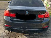 Gebraucht BMW 320 184 PS (135 kW) 2012 Limousine