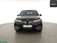 Gebraucht BMW iX Sport Line 239 kW (326 PS) 2022 Schwarz (metallic) SUV