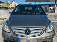 Gebraucht Mercedes B180 109 PS (80 kW) 2005 Gold Van / Kleinbus