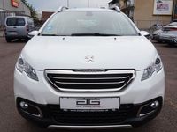 gebraucht Peugeot 2008 1.2 Allure *1.Hand/Nur 20TKM/Teilleder/PDC*