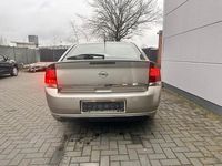 Gebraucht Opel Vectra GTS 147 PS (108 kW) 2003 Gold Limousine