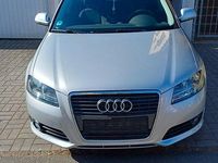 Gebraucht Audi A3 Attraction 102 PS (75 kW) 2010 Silber Kleinwagen