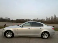 Gebraucht BMW 525 177 PS (130 kW) 2004 Grau Limousine
