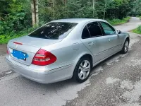 Gebraucht Mercedes E240 Elegance 177 PS (130 kW) 2003 Silber Limousine