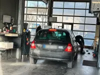 Gebraucht Renault Clio II 75 PS (55 kW) 2002 Schwarz Kleinwagen