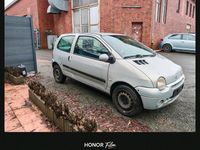 Gebraucht Renault Twingo 58 PS (42 kW) 2003 Silber Kleinwagen