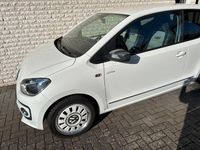 Gebraucht VW up! high up! 60 PS (44 kW) 2012 Weiß Kleinwagen