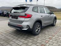 Neu BMW X1 156 PS (114 kW) 2026 Silber SUV