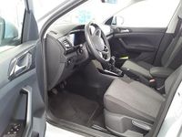 Gebraucht VW T-Cross Life 95 PS (69 kW) 2024 Reflexsilber SUV