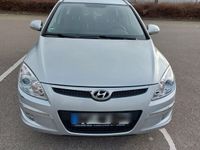 gebraucht Hyundai i30 CW 1.6 Comfort Comfort