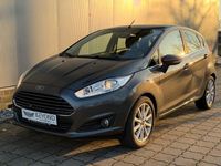Gebraucht Ford Fiesta Titanium 101 PS (74 kW) 2016 Grau Limousine