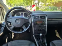 Gebraucht Mercedes B200 140 PS (102 kW) 2007 Schwarz Van / Kleinbus